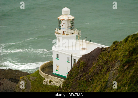 Hartland Point Lighthouse sur la côte nord du Devon Banque D'Images