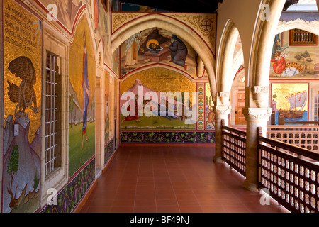 Royal monastère de Kykkos, cour, monastère orthodoxe, Icônes, Mosaïques, Troodos, Chypre, Grèce, Europe Banque D'Images