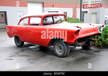 Old Red 1956 Chevrolet Bel Air (hard top) Banque D'Images