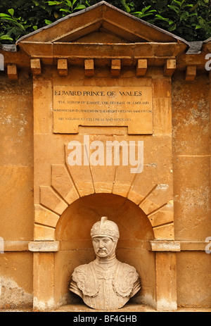 Sculpture d'Edouard Prince de Galles, 1330-1376, Temple de la dignes du 18ème siècle, paysage, jardin, Stowe Stowe, Buckin Banque D'Images