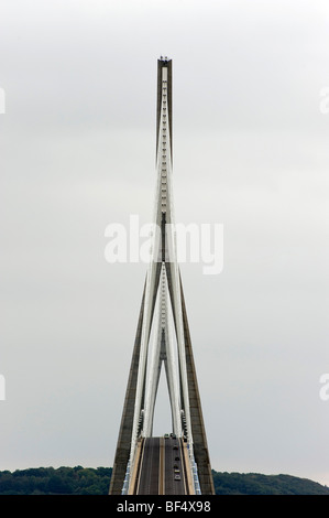 Pont du pont de Normandie, à l'embouchure de la Seine près du Havre, l'architecte Michel Virlogeux, pont à haubans avec t Banque D'Images