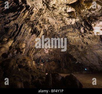 Près de la grotte de Drogarati sâmes dans l'île de Céphalonie en Grèce Banque D'Images