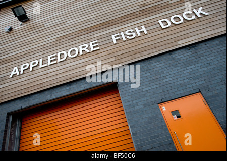 Poisson en bois Station d'Appledore à Bideford avant office des pêches dans la région de Hartland, Devon Banque D'Images