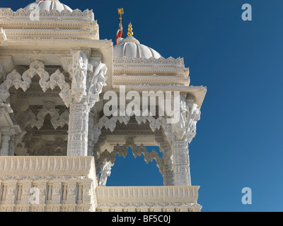 Le Swaminarayan Mandir en marbre blanc sculpté à la main, temple hindou à Toronto, Ontario, Canada. Banque D'Images