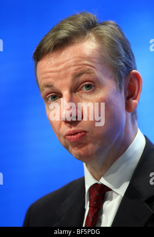 MICHAEL GOVE MP SHADOW SECRÉTAIRE D'ÉTAT POUR 05 octobre 2009 ANGLETERRE Manchester MANCHESTER CENTRAL Banque D'Images