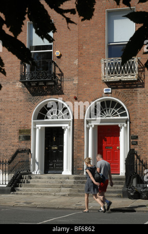 Porte de style géorgien, Fitzwilliam Square, Dublin, Irlande. Banque D'Images