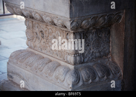 Détails d'une sculpture de Vajrasana, Pagode, Temple Biyun collines odorantes, Beijing, Chine Banque D'Images