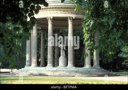 Versailles (78) : Les Jardins de Versailles, 'temple de l'amour" Banque D'Images