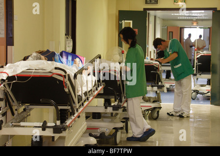 L'hôpital de déplacements entre Côte Basque (64) Service d'urgence : Banque D'Images