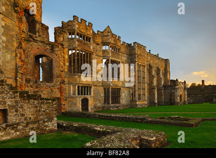 Cowdray ruines. Midhurst, Sussex, England, UK. Banque D'Images