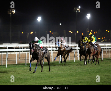 Action sur le nouveau Rayyan hippodrome, à Doha, au Qatar, au 05 novembre 2009, rencontrez Banque D'Images