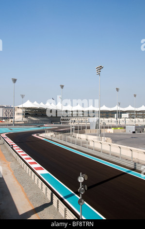 Grand Prix de Formule 1 race track circuit sur l'île de Yas, à Abu Dhabi, Émirats arabes unis Banque D'Images
