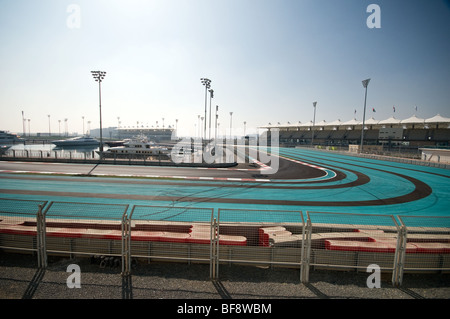 Grand Prix de Formule 1 race track circuit sur l'île de Yas, à Abu Dhabi, Émirats arabes unis Banque D'Images