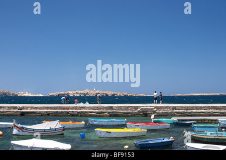 Bugibba est une petite ville et station balnéaire sur St Paul's Bay près de Qawra. Malte. Banque D'Images