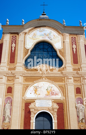 L'église avec sa façade richement peint, Gênes, Italie Banque D'Images