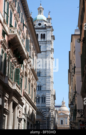 Tour de la cathédrale San Lorenzo de Gênes, Italie Banque D'Images