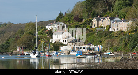 Vue paisible de Malpas sur rivière Truro, Cornwall Banque D'Images