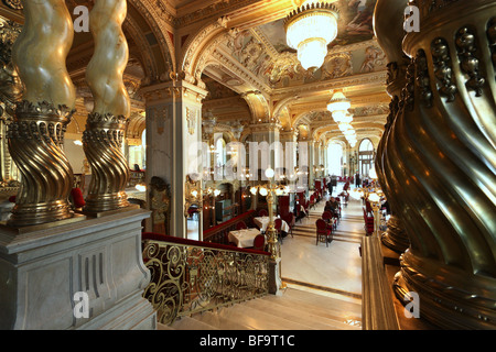 Le Café New York, New York Palace, Erzsebet korut, Budapest, Hongrie Banque D'Images