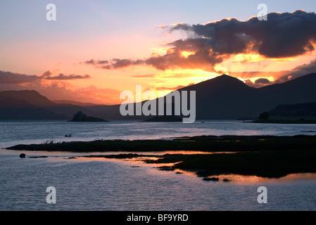 Château Salker au coucher du soleil, près de Port Appin, ARGYLL & BUTE, Ecosse, Royaume-Uni Banque D'Images