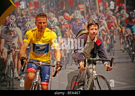 Randonnée à vélo avec Lance Armstrong chez Madame Tussauds, à Londres, Angleterre, Grande-Bretagne Banque D'Images