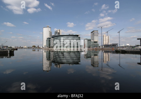 Media City : France, sur les rives de la Manchester Ship Canal, Salford Quays Banque D'Images