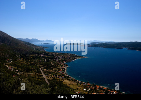 Vue sur l'île de Korcula à partir de la péninsule de Peljesac Mljet avec en arrière-plan, Croatie Banque D'Images