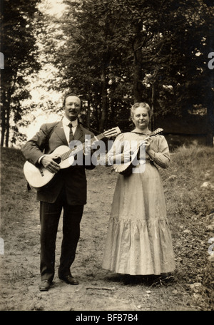 Instrument à cordes musicales Duo Mariage Banque D'Images