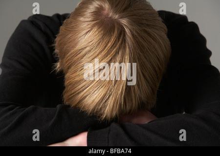 Un adolescent déprimé Banque D'Images