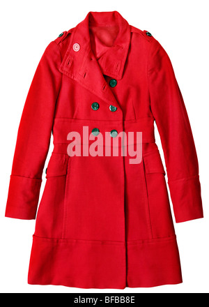 Femme Manteau long rouge isolé sur fond blanc Banque D'Images