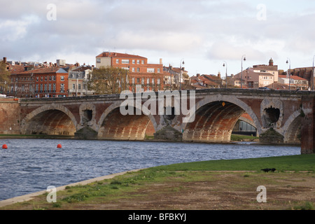 Pont Neuf, Garonne, Toulouse, Haute-Garonne, Midi- Pyréneés, Occitanie, France Banque D'Images