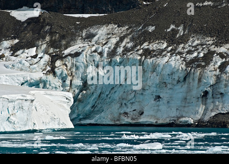 Le son de l'Antarctique Hope Bay l'inlandsis de l'Antarctique et l'écoulement de la glace de glacier Banque D'Images