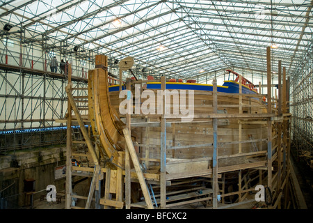 En construction à Rochefort : L'Hermione, une réplique de la frégate Lafayette navigue en 1780 pour rejoindre George Washington Banque D'Images