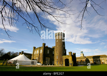 Swinton Park près de Ripon dans le North Yorkshire UK un luxe castle hotel et salle de mariage Banque D'Images