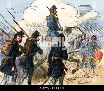 Union européenne des soldats en route de Manassas, en Virginie, pour la première bataille de Bull Run, 1861. À la main, gravure sur bois Banque D'Images