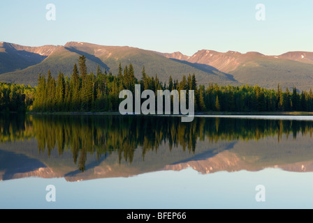 Boya Lake Provincial Park, British Columbia, Canada Banque D'Images