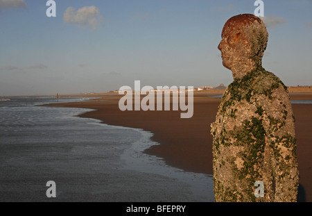 Un autre lieu statue close up sur Crosby Shore Banque D'Images
