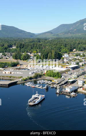 Photo aérienne de BC Ferry Kuper, Chemainus, île de Vancouver, Colombie-Britannique, Canada. Banque D'Images