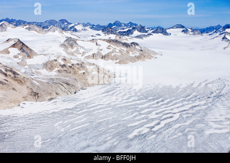 Domaine cravass sur un glacier dans la côte de la Colombie-Britannique Canada Mountaims Banque D'Images