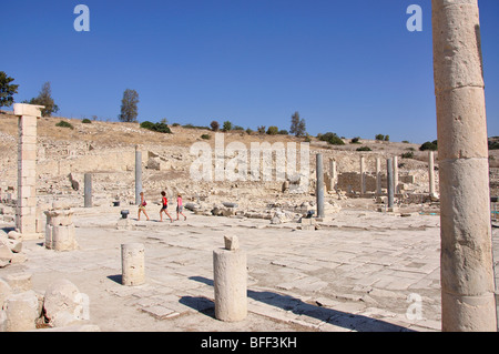 Des colonnes de marbre, l'Agora antique, Amathos, Ayios Tykhonas, Limassol, Chypre District Banque D'Images