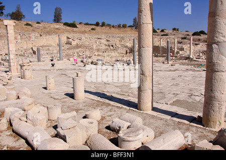 Des colonnes de marbre, l'Agora antique, Amathos, Ayios Tykhonas, Limassol, Chypre District Banque D'Images