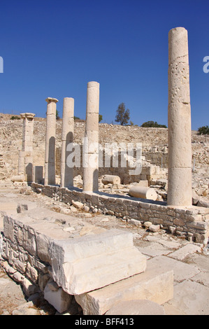 Des colonnes de marbre, l'Agora antique, Amathos, Ayios Tykhonas, Limassol, Chypre District Banque D'Images