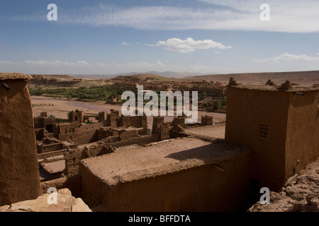 Le 11e siècle kasbah d'Ait Benhaddou a été utilisée comme toile de fond pour les films, dont Lawrence d'Arabie et Gladiator Banque D'Images