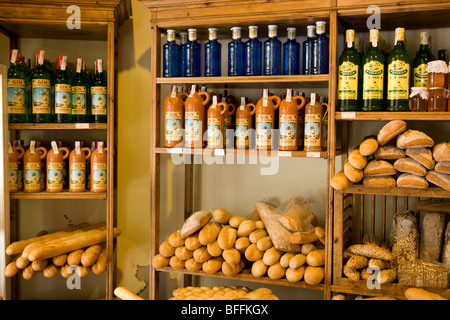 Boutique de Gin de Mahón, Minorque, Iles Baléares, Espagne Banque D'Images