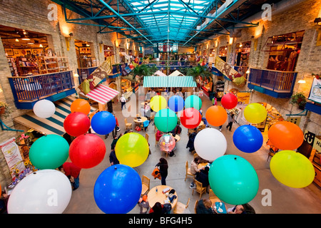 Dans le marché de la fourche, dans le centre-ville de Winnipeg, Manitoba, Canada. Banque D'Images