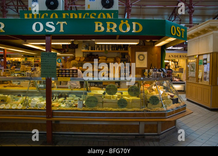 Blocage de fromage de Stora Saluhallen la grande halle à Gothenburg Suède Europe Banque D'Images