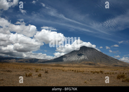 Ol Doinyo Lengai, la Grande Vallée du Rift, en Tanzanie Banque D'Images