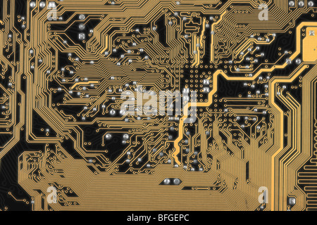 Carte circuit abstrait arrière-plan foncé dans un style high-tech Banque D'Images