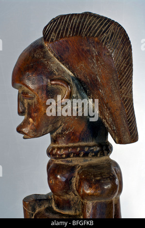 Mvai Fang (Gabon,Rio Muni) statuette en bois Banque D'Images