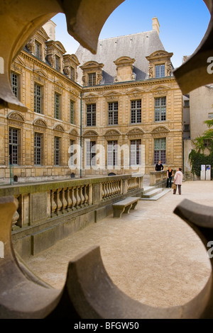 Hôtel DE SULLY, quartier du Marais, PARIS Banque D'Images