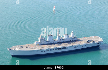 'HMS Ark Royal' vue aérienne de "porte-avion" 'HMS Ark Royal" "Ark Royal" Banque D'Images